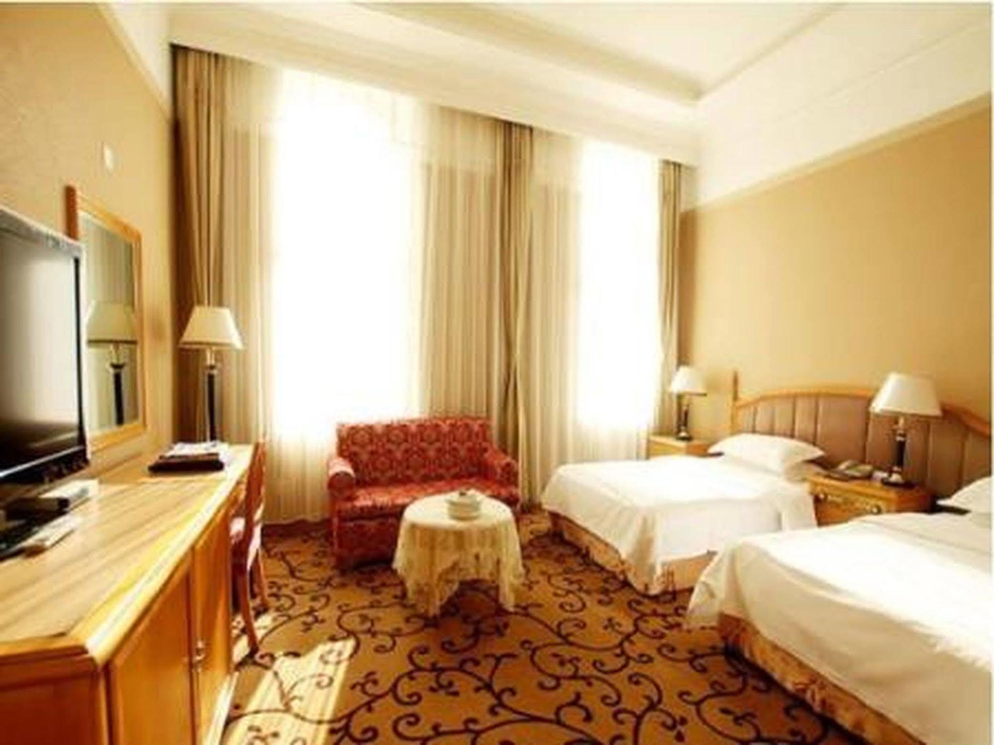 Modern Hotel Харбін Екстер'єр фото